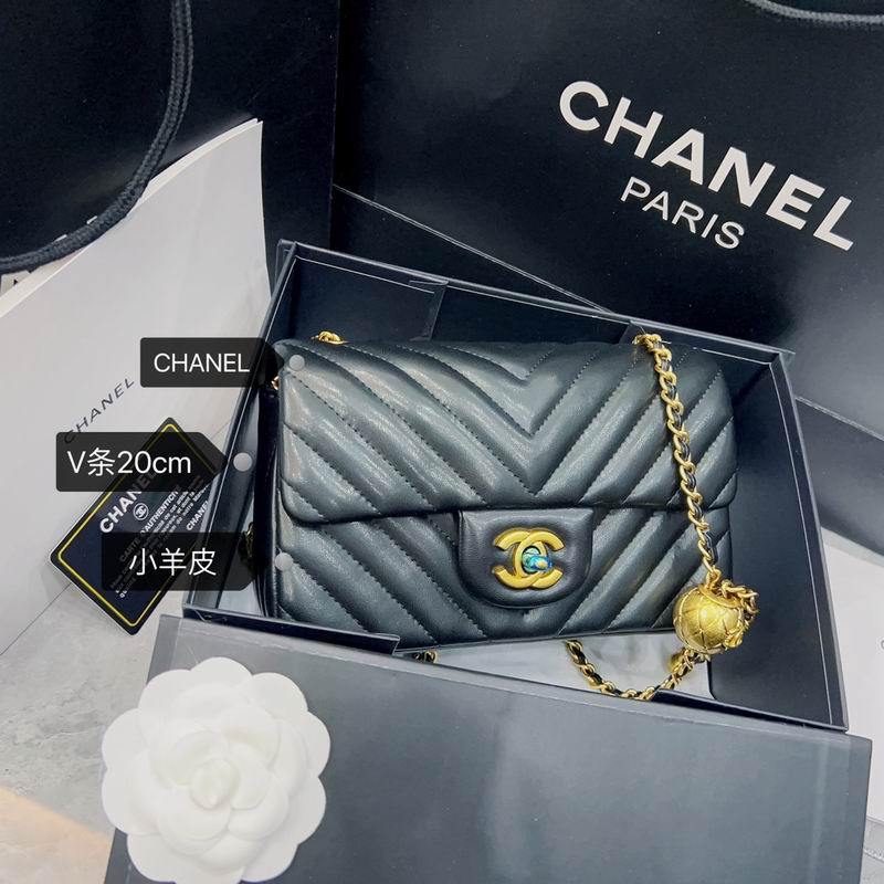 Chanel Handbags 513